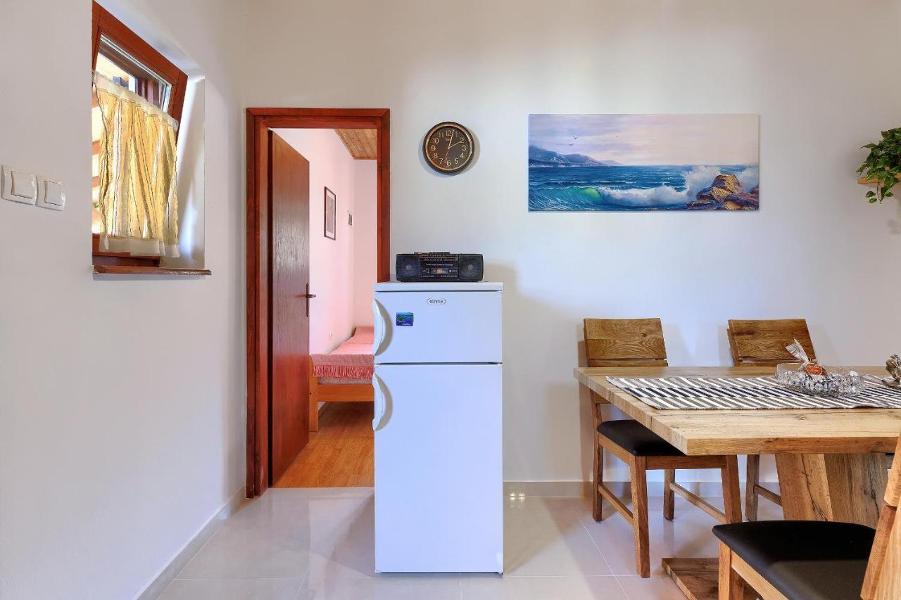 Stylish Flats With Two Bedrooms In Premantura Exterior foto