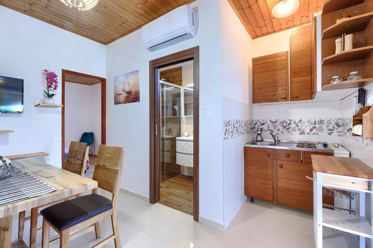 Stylish Flats With Two Bedrooms In Premantura Exterior foto